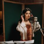 how to keep your voice healthy