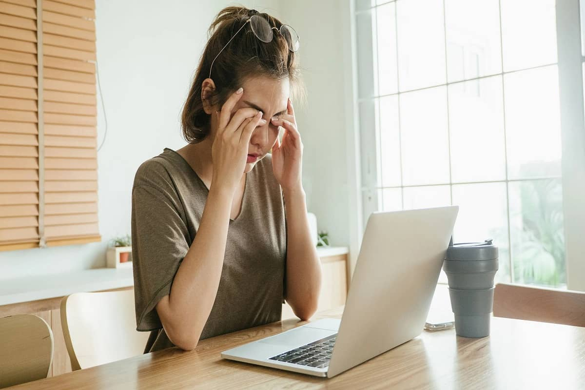 Blackness on Eyelids Home Remedies