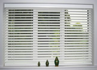 Wooden or Aluminum Venetian Blinds