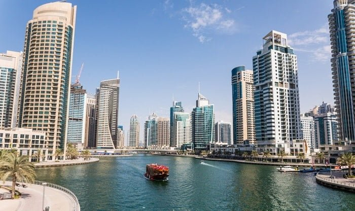 Best Locations to Buy a Villa in Dubai UAE